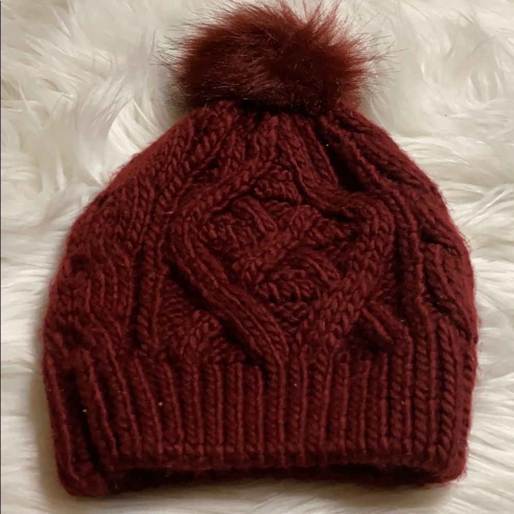 🌸 5 for $25 🌸 pompom beanie
